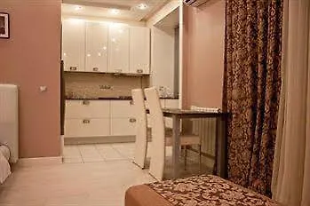 Hotel Khreschatyk Business Suites 4*