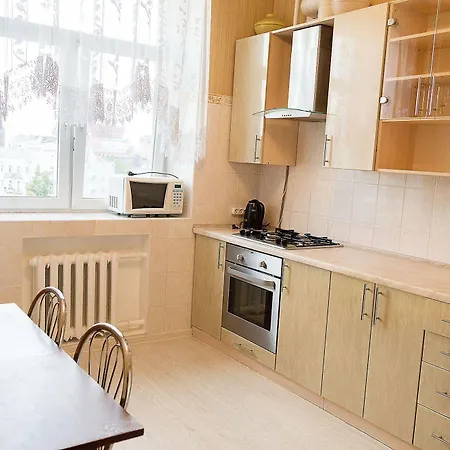 Khreschatyk Business Suites Hotel