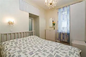 Khreschatyk Business Suites Hotel 4*