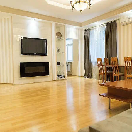 Khreschatyk Business Suites Hotel Kiew